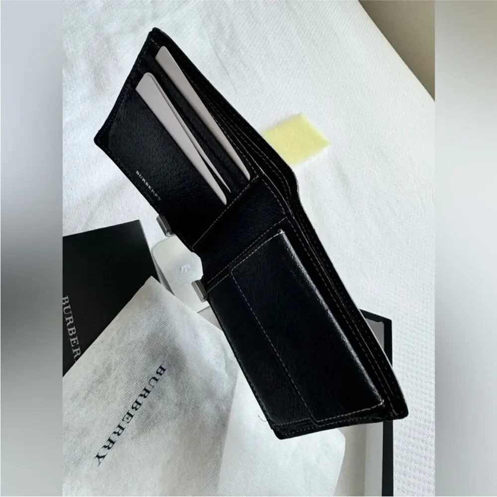 Burberry Men’s Black Wallet